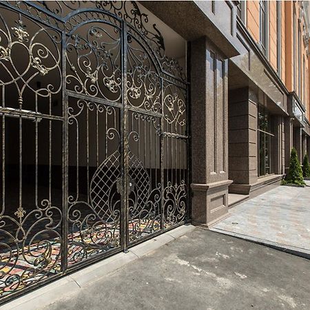 Skycity Apartments 오데사 외부 사진